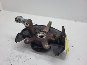 Begagnade Spindel, vänster fram Mercedes B (W245) 1.5 B-160 16V Pris € 40,00 Marginaltabell erbjuds av Autorec. Gebr. Prins b.v.