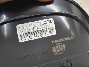 Begagnade Vägmätare KM Mercedes B (W245) 1.5 B-160 16V Pris € 50,00 Marginaltabell erbjuds av Autorec. Gebr. Prins b.v.
