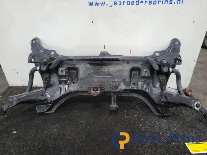 Used Subframe Peugeot 108 1.0 12V Price € 150,00 Margin scheme offered by Autorec. Gebr. Prins b.v.
