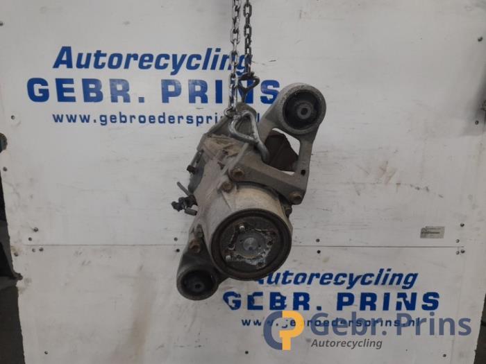 Gebrauchte Differential hinten Toyota RAV4 (A3) 2.2 D-4D 16V 4x4 Preis € 250,00 Margenregelung angeboten von Autorec. Gebr. Prins b.v.