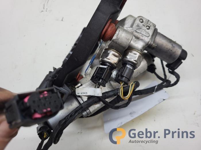 Ventilblock hydraulisch van een BMW 5 serie Touring (F11) 535d xDrive 24V 2014