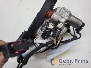 Ventilblock hydraulisch van een BMW 5 serie Touring (F11) 535d xDrive 24V 2014