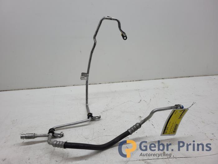 Gebrauchte Klima Leitung Smart Forfour (453) 1.0 12V Preis € 50,00 Margenregelung angeboten von Autorec. Gebr. Prins b.v.