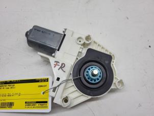 Begagnade Motor, dörrfönster Audi A1 (8X1/8XK) 1.2 TFSI Pris € 25,00 Marginaltabell erbjuds av Autorec. Gebr. Prins b.v.