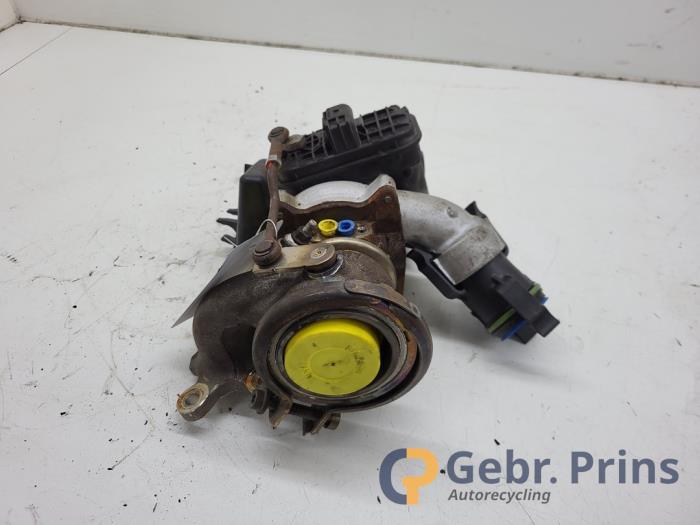 Używane Turbo Skoda Fabia III (NJ3) 1.0 TSI 12V Cena € 350,00 Procedura marży oferowane przez Autorec. Gebr. Prins b.v.