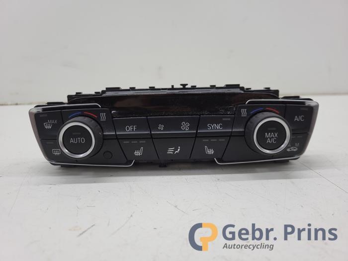 Begagnade Värmekontrollpanel BMW 2 serie Gran Tourer (F46) 220i 2.0 TwinPower Turbo 16V Pris € 75,00 Marginaltabell erbjuds av Autorec. Gebr. Prins b.v.