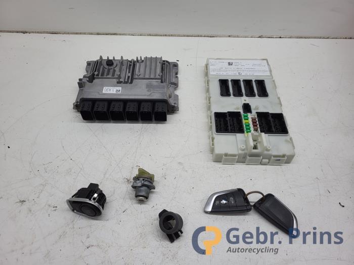 Used Ignition lock + computer BMW 2 serie Gran Tourer (F46) 220i 2.0 TwinPower Turbo 16V Price € 300,00 Margin scheme offered by Autorec. Gebr. Prins b.v.