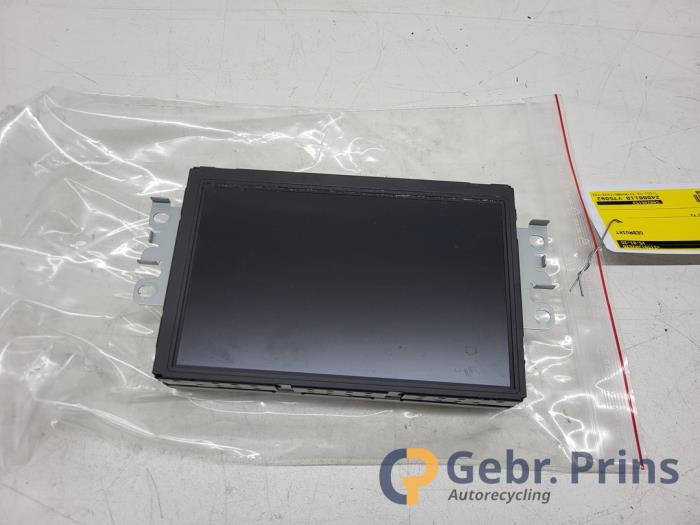 Begagnade Innerdisplay Volvo V40 (MV) 2.0 D4 16V Pris € 75,00 Marginaltabell erbjuds av Autorec. Gebr. Prins b.v.