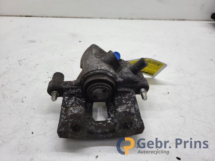 Gebrauchte Bremszange links hinten Volvo V40 (MV) 2.0 D4 16V Preis € 40,00 Margenregelung angeboten von Autorec. Gebr. Prins b.v.