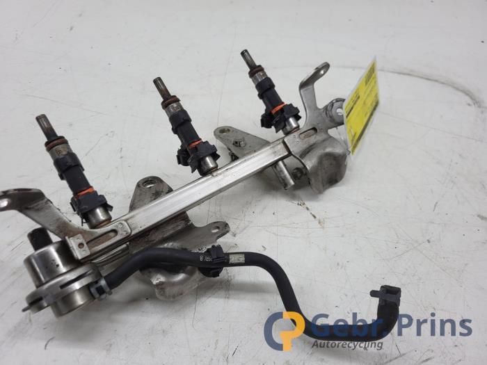 Système d'injection d'un Renault Captur I (2R) 0.9 Energy TCE 12V 2016