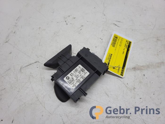 Begagnade Larmsensor BMW 3 serie (E92) 330d 24V Pris € 20,00 Marginaltabell erbjuds av Autorec. Gebr. Prins b.v.