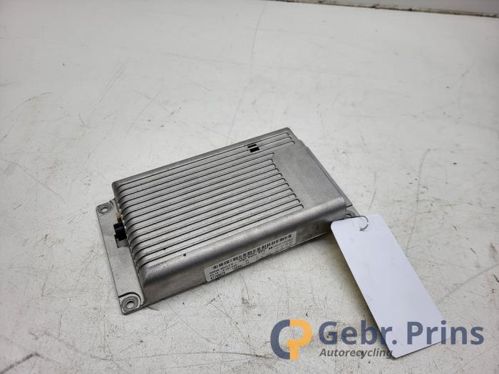 Begagnade Bluetooth-modul BMW 3 serie (E92) 330d 24V Pris € 75,00 Marginaltabell erbjuds av Autorec. Gebr. Prins b.v.