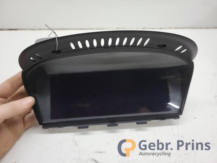 Used Interior display BMW 3 serie (E92) 330d 24V Price € 100,00 Margin scheme offered by Autorec. Gebr. Prins b.v.