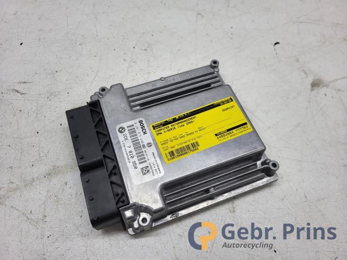 Engine management computer BMW 3 serie 330d 24V - 7810950 M57D30O2 BOSCH
