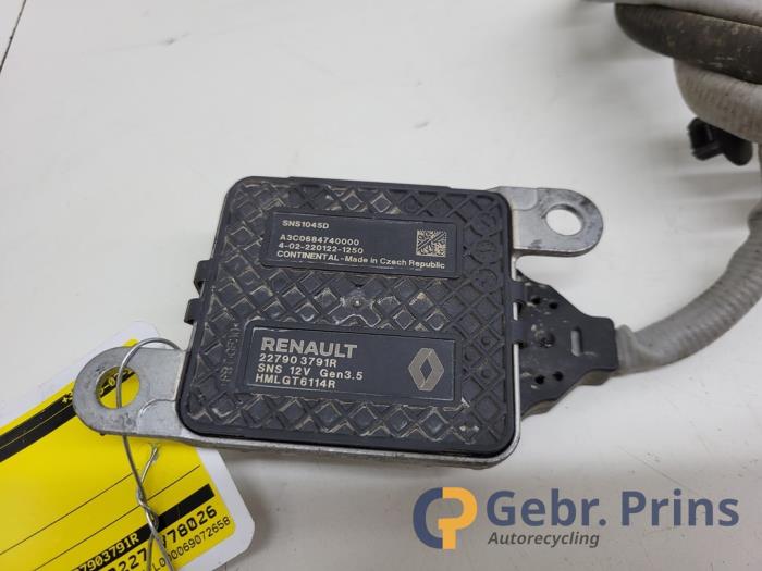 Nox Sensor van een Renault Trafic (1FL/2FL/3FL/4FL) 2.0 dCi 16V 130 2022