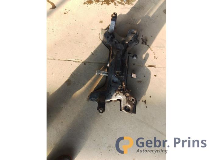 Subframe from a Volkswagen Polo V (6R) 1.4 TDI DPF BlueMotion technology 2015