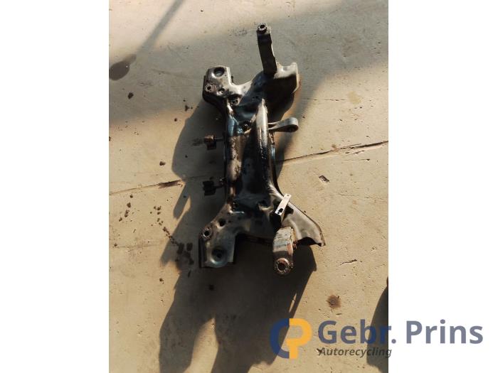 Subframe from a Volkswagen Polo V (6R) 1.4 TDI DPF BlueMotion technology 2015