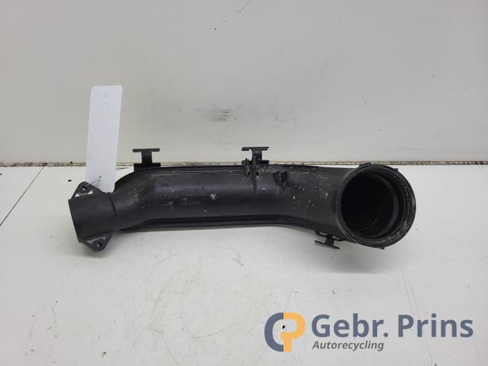Begagnade Luftintagsslang Skoda Fabia II (5J) 1.2 TSI Pris € 20,00 Marginaltabell erbjuds av Autorec. Gebr. Prins b.v.
