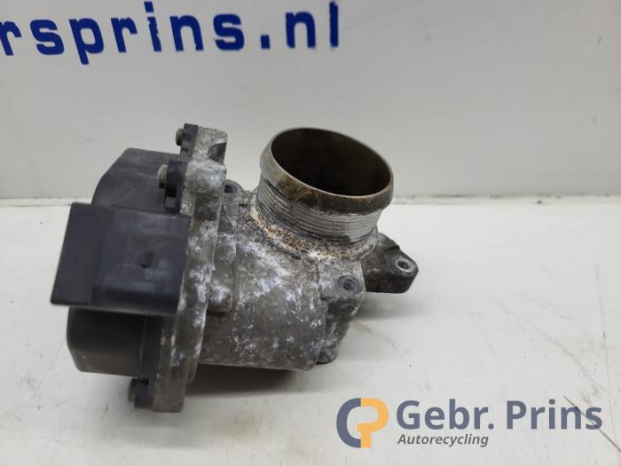Begagnade Spjällhus Volkswagen Caddy III (2KA,2KH,2CA,2CH) Pris € 60,50 Inklusive moms erbjuds av Autorec. Gebr. Prins b.v.