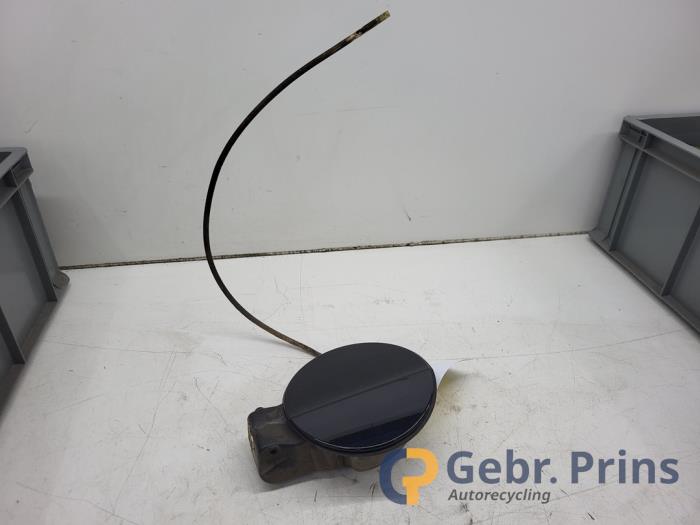 Gebrauchte Tankklappe Volkswagen Passat (3C2) 2.0 FSI 16V Preis € 20,00 Margenregelung angeboten von Autorec. Gebr. Prins b.v.