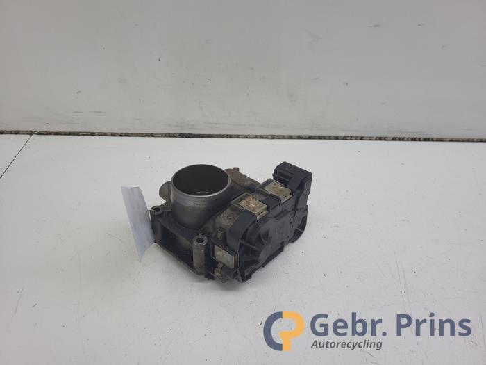 Usagé Boitier papillon Fiat Grande Punto (199) 1.4 Prix € 25,00 Règlement à la marge proposé par Autorec. Gebr. Prins b.v.