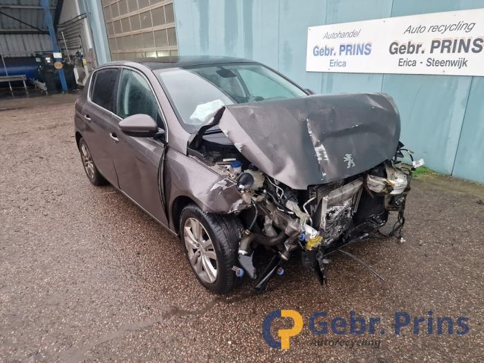 Used Engine Peugeot 308 (L3/L8/LB/LH/LP) 1.6 BlueHDi 120 Price € 1.250,00 Margin scheme offered by Autorec. Gebr. Prins b.v.