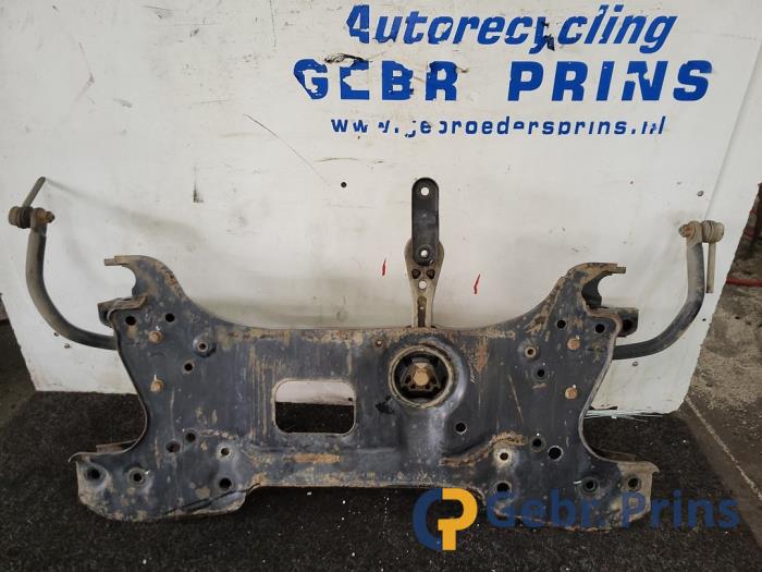Usados Subchasis Volkswagen Caddy IV 2.0 TDI 75 Precio € 151,25 IVA incluido ofrecido por Autorec. Gebr. Prins b.v.