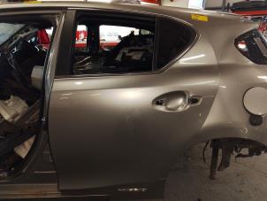 Begagnade Bakdörr, 4-dörrars, vänster Lexus CT 200h 1.8 16V Pris € 350,00 Marginaltabell erbjuds av Autorec. Gebr. Prins b.v.