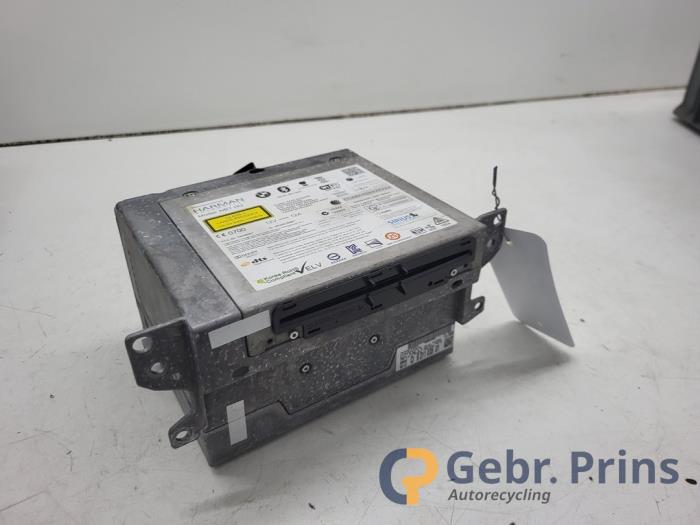Usagé Module navigation BMW 3 serie Touring (F31) 330d 3.0 24V Prix € 250,00 Règlement à la marge proposé par Autorec. Gebr. Prins b.v.
