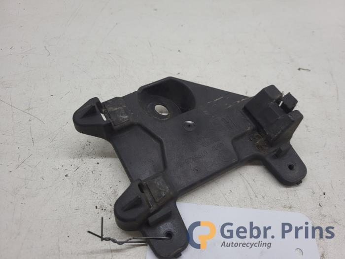 Engine bay heat shield​