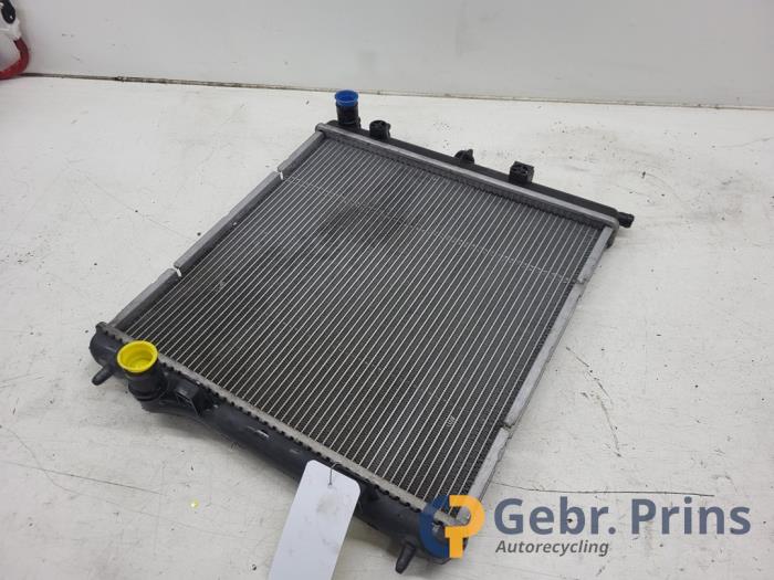 Gebrauchte Kühler Peugeot 2008 (CU) 1.2 Vti 12V PureTech 82 Preis € 50,00 Margenregelung angeboten von Autorec. Gebr. Prins b.v.