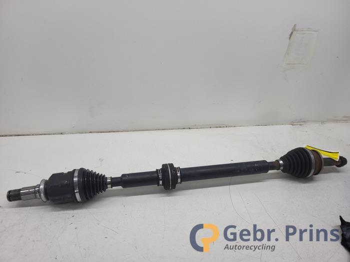 Begagnade Drivaxel, höger fram Lexus CT 200h 1.8 16V Pris € 75,00 Marginaltabell erbjuds av Autorec. Gebr. Prins b.v.