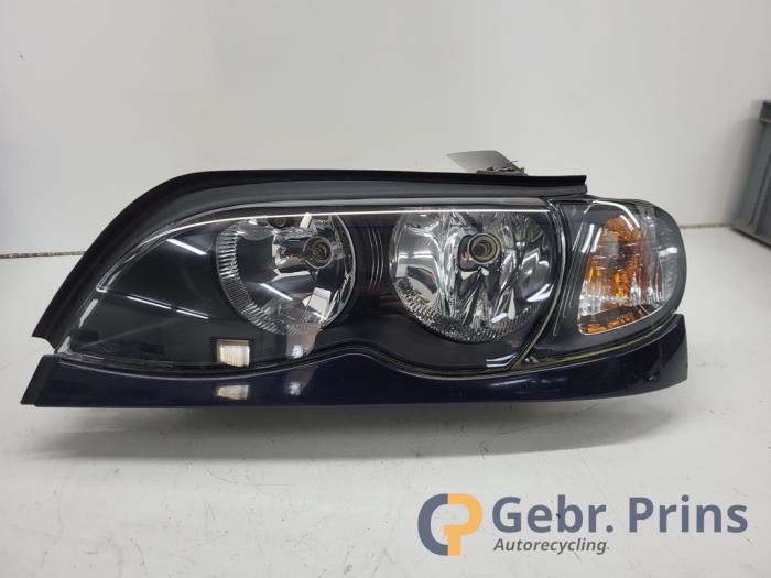 Używane Reflektor lewy BMW 3 serie Touring (E46/3) 325i 24V Cena € 35,00 Procedura marży oferowane przez Autorec. Gebr. Prins b.v.