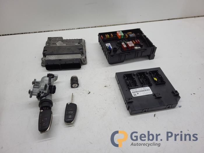 Used Ignition lock + computer Audi A3 (8P1) 1.6 TDI 16V Price € 150,00 Margin scheme offered by Autorec. Gebr. Prins b.v.