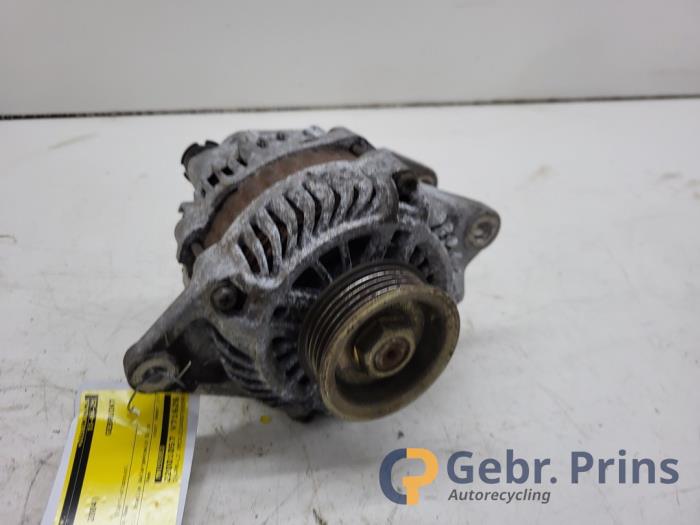 Begagnade Dynamo Mitsubishi Colt (Z2/Z3) 1.3 16V Pris € 30,00 Marginaltabell erbjuds av Autorec. Gebr. Prins b.v.
