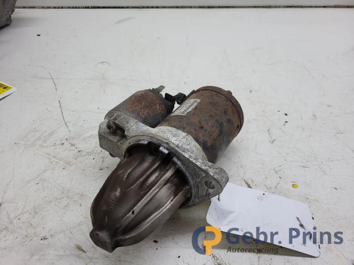 Begagnade Startmotor Mitsubishi Colt (Z2/Z3) 1.3 16V Pris € 25,00 Marginaltabell erbjuds av Autorec. Gebr. Prins b.v.