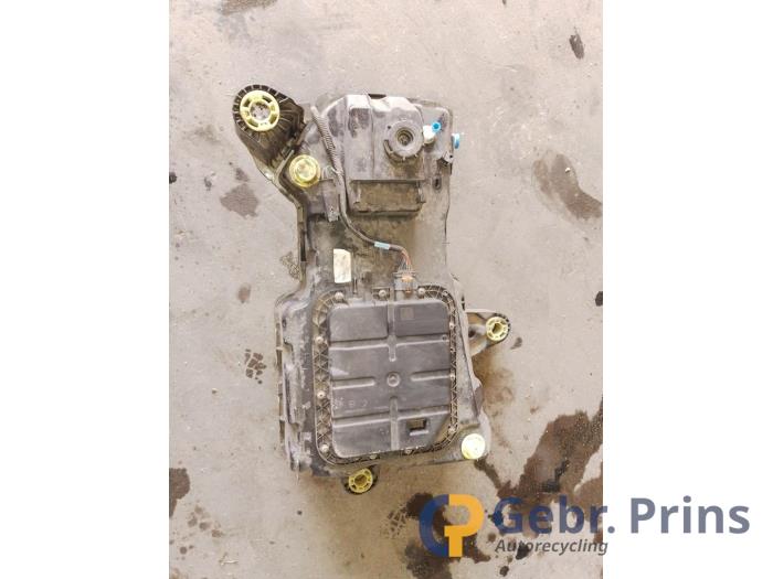 Gebrauchte Adblue Tank Citroen Berlingo 1.6 BlueHDI 75 Preis € 363,00 Mit Mehrwertsteuer angeboten von Autorec. Gebr. Prins b.v.