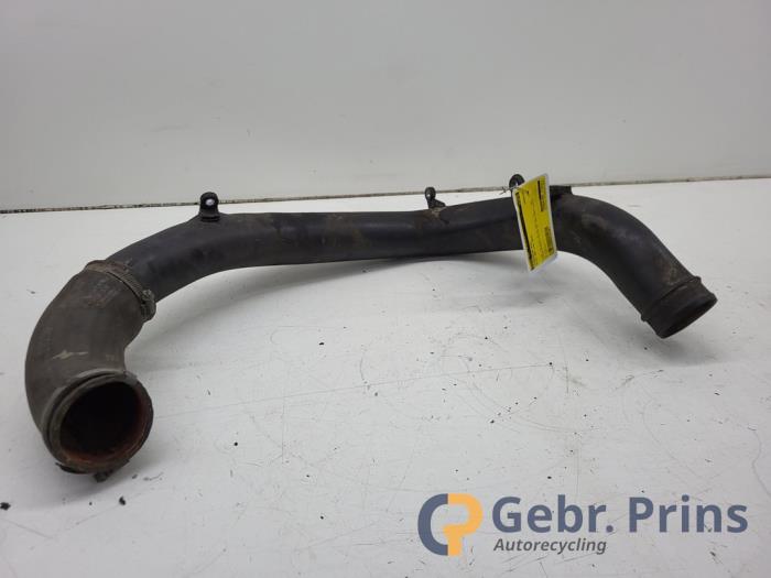 Gebrauchte Intercooler Rohr Volvo V60 I (FW/GW) 2.4 D6 20V AWD Twin Engine Plug-in Hybrid Preis € 25,00 Margenregelung angeboten von Autorec. Gebr. Prins b.v.