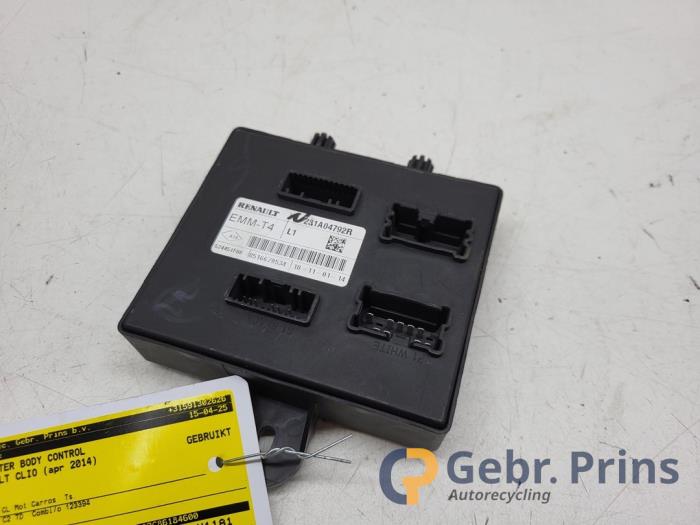 Gebrauchte Steuergerät Body Control Renault Clio IV Estate/Grandtour (7R) 1.5 Energy dCi 90 FAP Preis € 35,00 Margenregelung angeboten von Autorec. Gebr. Prins b.v.