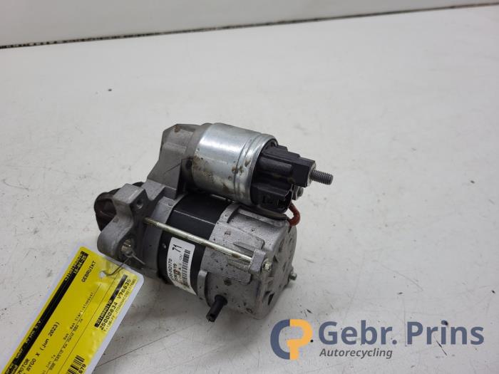 Begagnade Startmotor Toyota Aygo X 1.0 12V VVT-i Pris € 40,00 Marginaltabell erbjuds av Autorec. Gebr. Prins b.v.