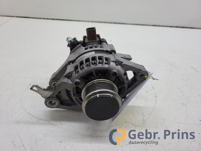 Begagnade Dynamo Toyota Aygo X 1.0 12V VVT-i Pris € 50,00 Marginaltabell erbjuds av Autorec. Gebr. Prins b.v.