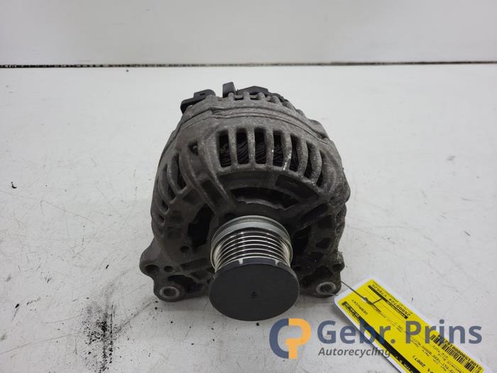Begagnade Dynamo Volkswagen Polo IV (9N1/2/3) 1.4 TDI 70 Pris € 35,00 Marginaltabell erbjuds av Autorec. Gebr. Prins b.v.