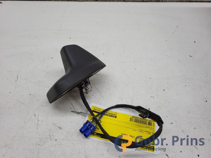 Używane Antena Ford Transit 2.0 TDCi 16V Eco Blue 130 Cena € 84,70 Z VAT oferowane przez Autorec. Gebr. Prins b.v.