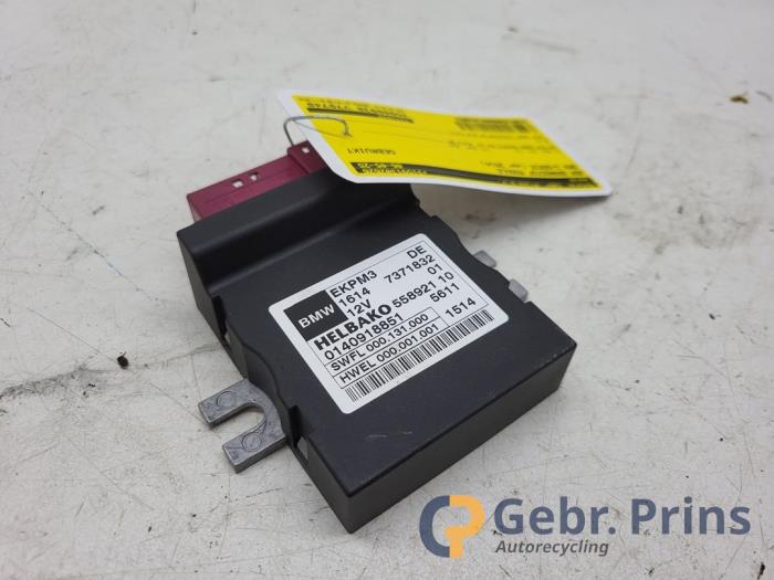Używane Modul paliwowy ADM BMW 3 serie Touring (F31) 330d 3.0 24V Cena € 20,00 Procedura marży oferowane przez Autorec. Gebr. Prins b.v.