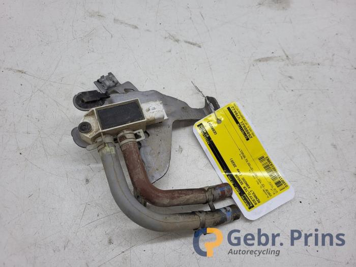 Begagnade Partikelfiltersensor Renault Kangoo Express (FW) 1.5 dCi 95 Pris € 18,15 Inklusive moms erbjuds av Autorec. Gebr. Prins b.v.