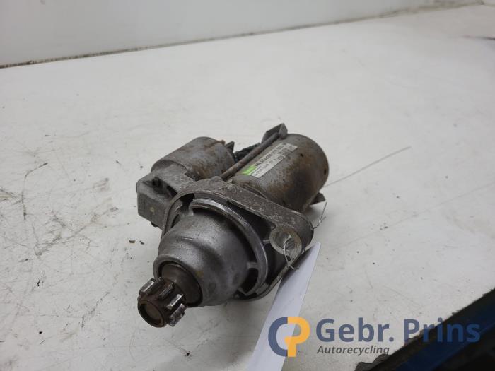 Begagnade Startmotor Volkswagen Golf Plus (5M1/1KP) 1.6 FSI 16V Pris € 30,00 Marginaltabell erbjuds av Autorec. Gebr. Prins b.v.