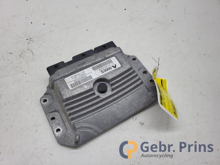 Used Engine management computer Renault Scénic II (JM) 1.6 16V Price € 40,00 Margin scheme offered by Autorec. Gebr. Prins b.v.