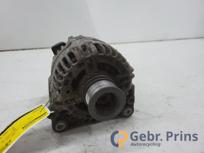 Begagnade Dynamo Volkswagen Golf V (1K1) 1.4 16V Pris € 35,00 Marginaltabell erbjuds av Autorec. Gebr. Prins b.v.
