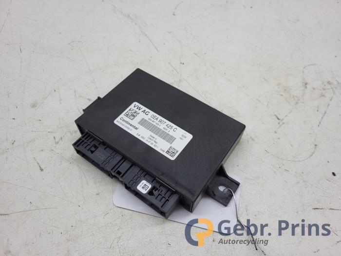 Used Engine management computer Volkswagen ID.4 (E21) Performance 77 kWh Price € 60,50 Inclusive VAT offered by Autorec. Gebr. Prins b.v.