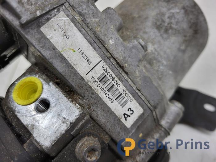Usagé Pompe de direction Peugeot 508 (8D) 1.6 THP 16V Prix € 100,00 Règlement à la marge proposé par Autorec. Gebr. Prins b.v.